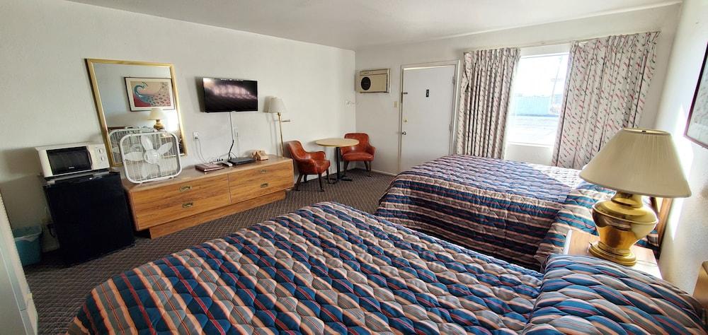 Budget Inn photo 36