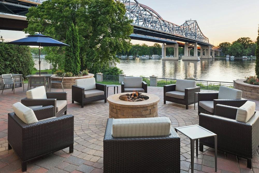 Courtyard by Marriott La Crosse photo 58
