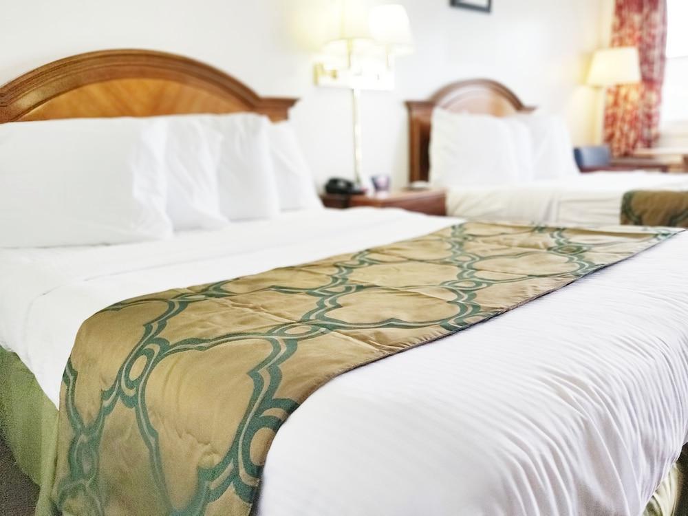 Countryside Inn photo 11