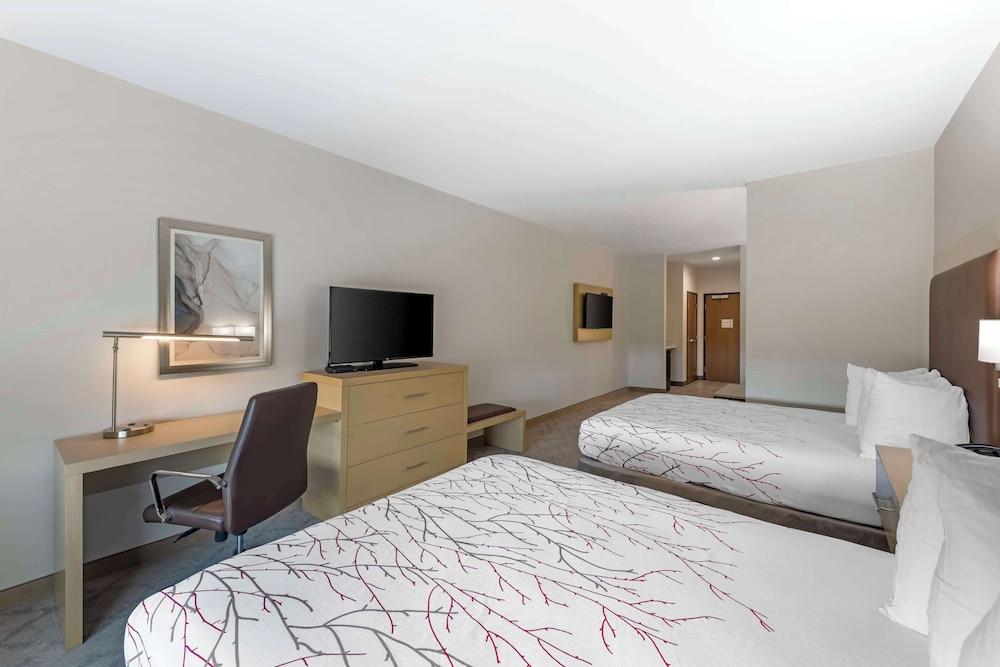 Best Western Plus Chickasha Inn photo 11