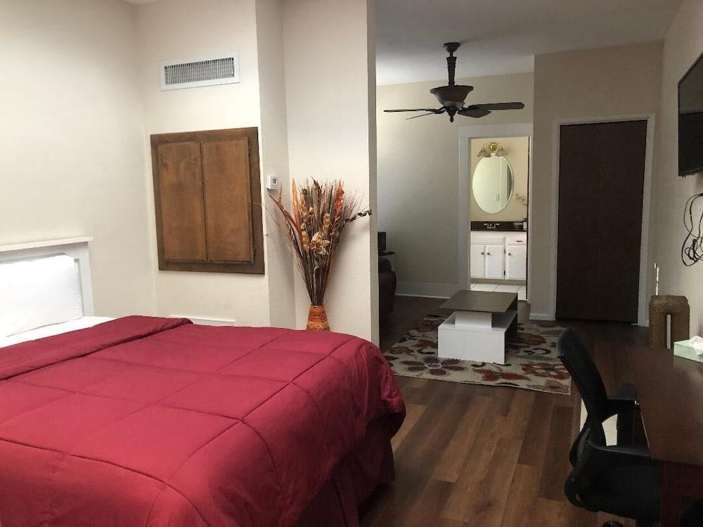 Hotel Burgess photo 32