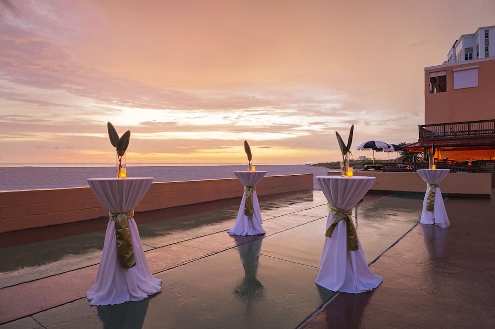 Dolphin Beach Resort photo 16