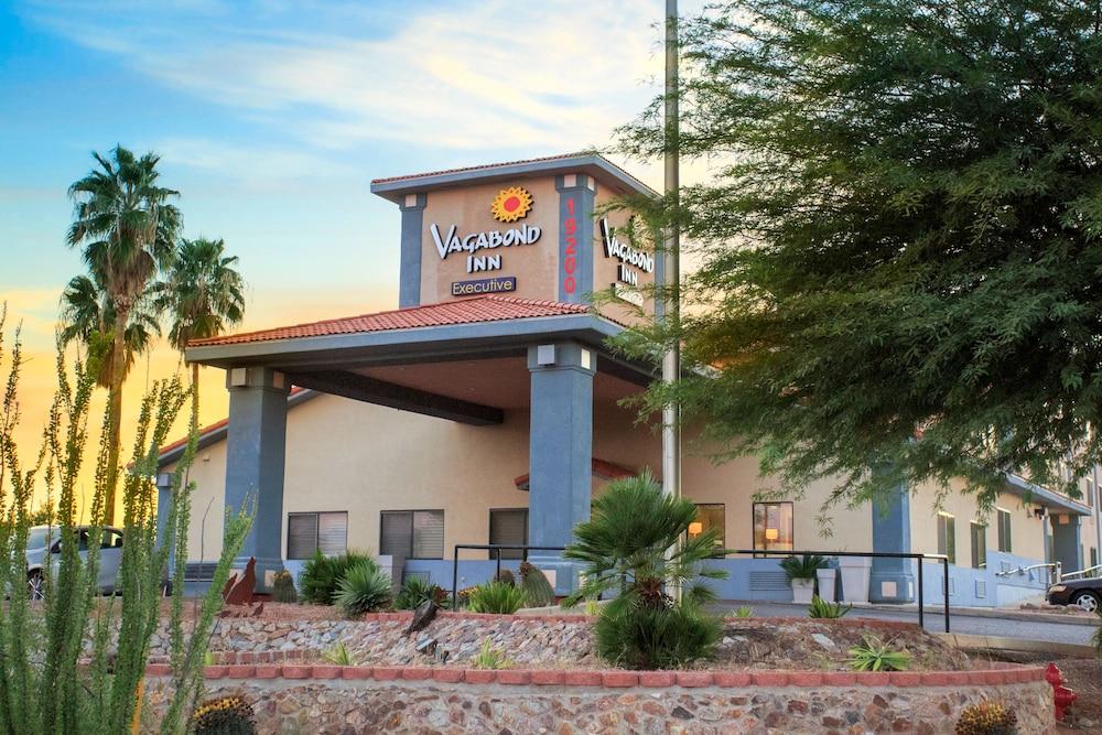 Vagabond Inn Executive - Green Valley photo 29
