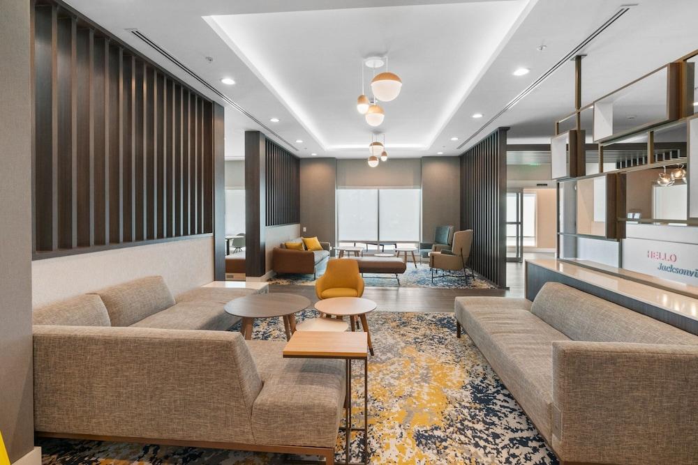 TownePlace Suites Jacksonville Airport photo 59