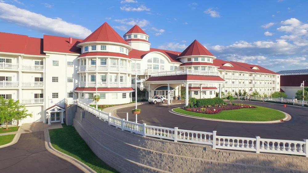 Blue Harbor Resort and Conference Center photo 5
