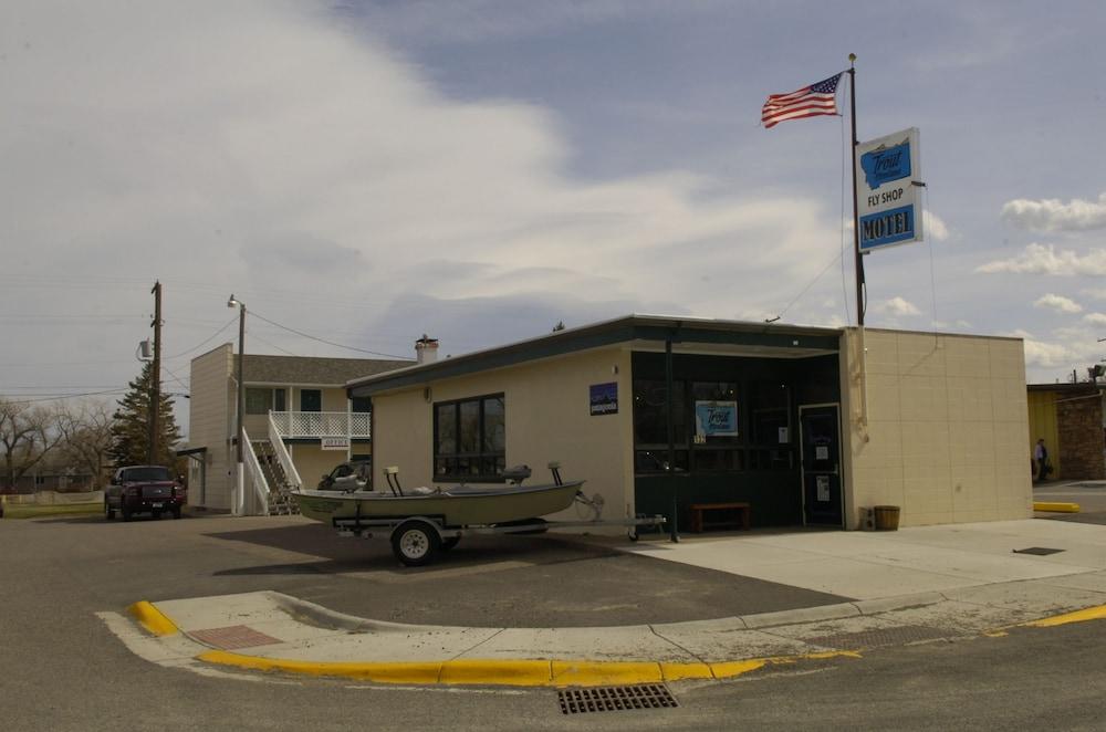 Trout Montana Motel photo 58