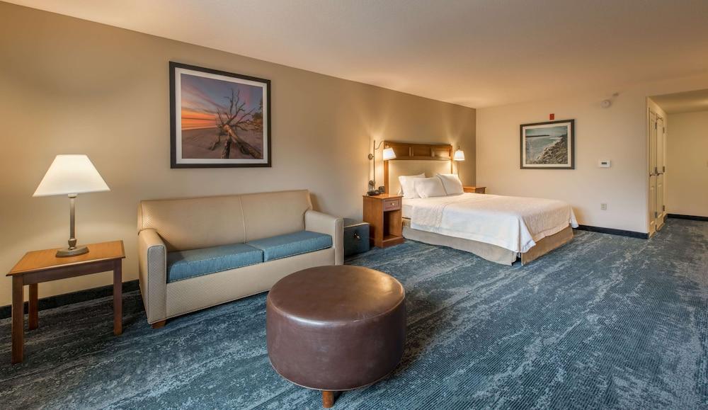 Hampton Inn & Suites Jekyll Island photo 16