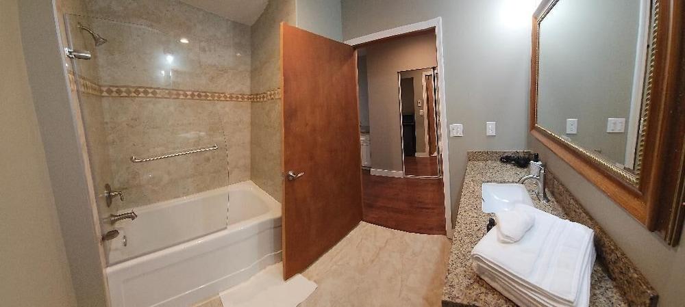 Lakeview Hotel photo 15