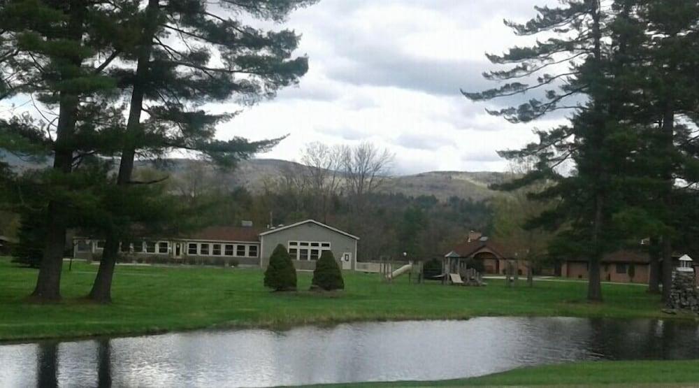 Jack O'Lantern Resort and Golf Course photo 32