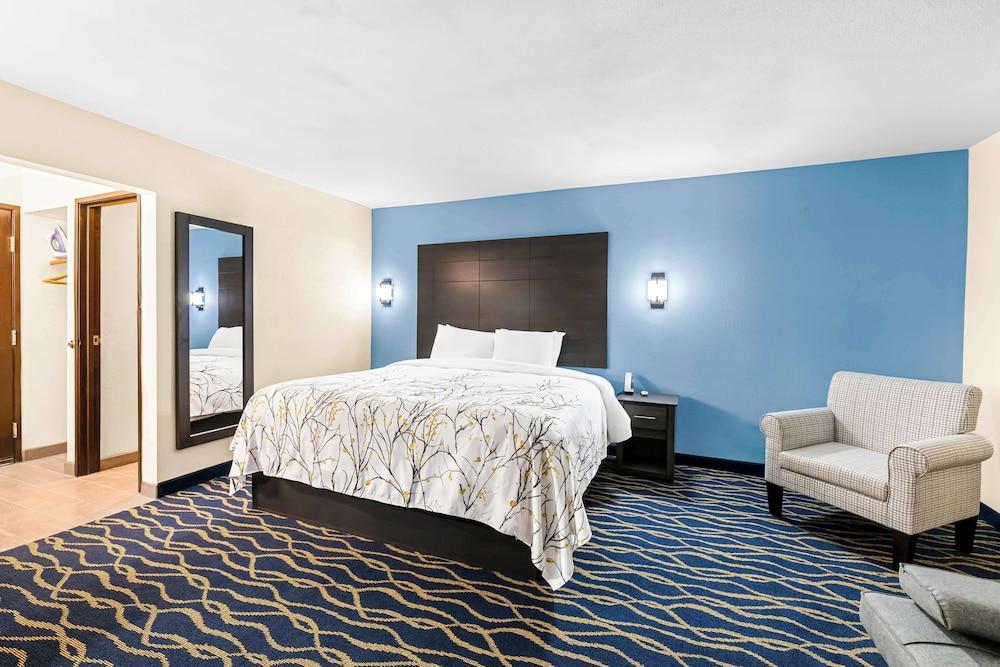 Americas Best Value Inn McMinnville photo 13