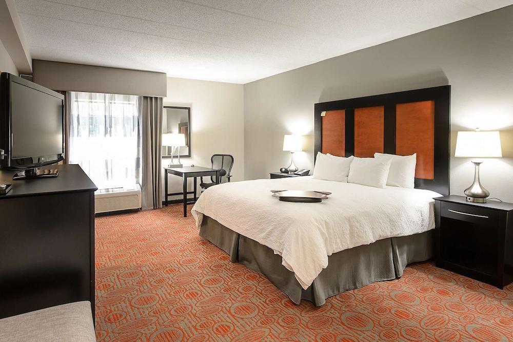 Hampton Inn Stafford/Quantico & Conference Center photo 8