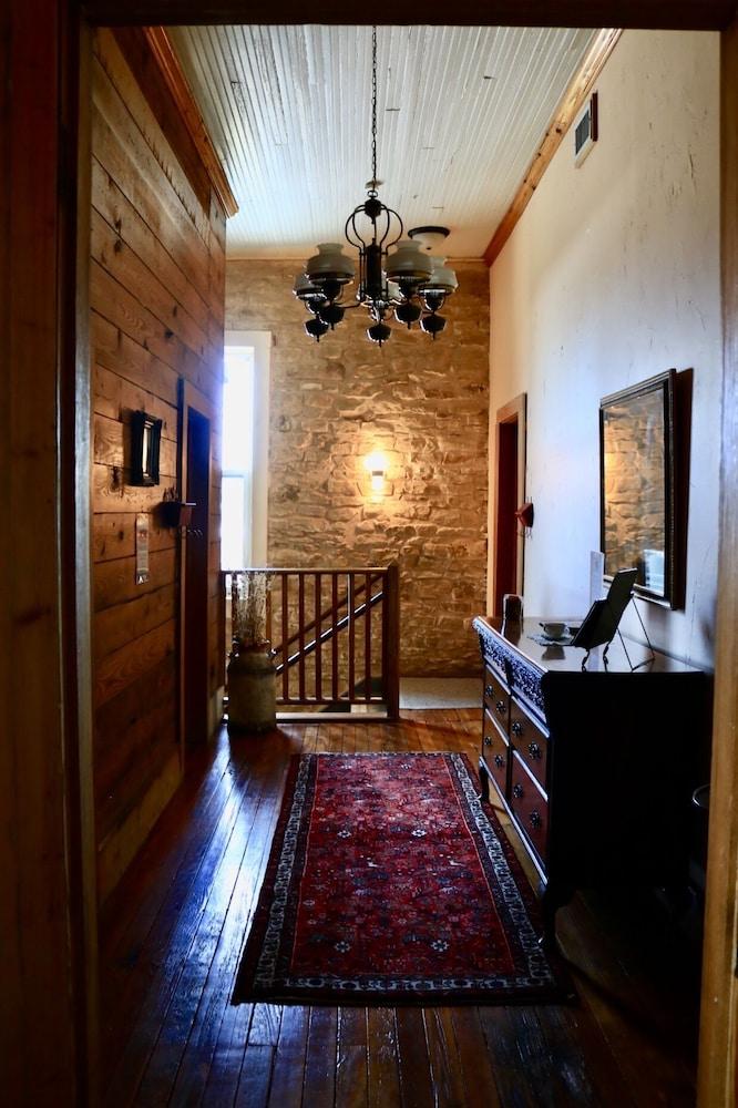Hico's Upstairs Inn photo 18