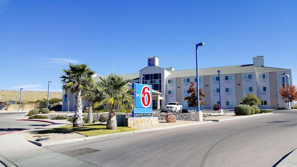 Motel 6 Las Cruces, NM - Telshor photo 1