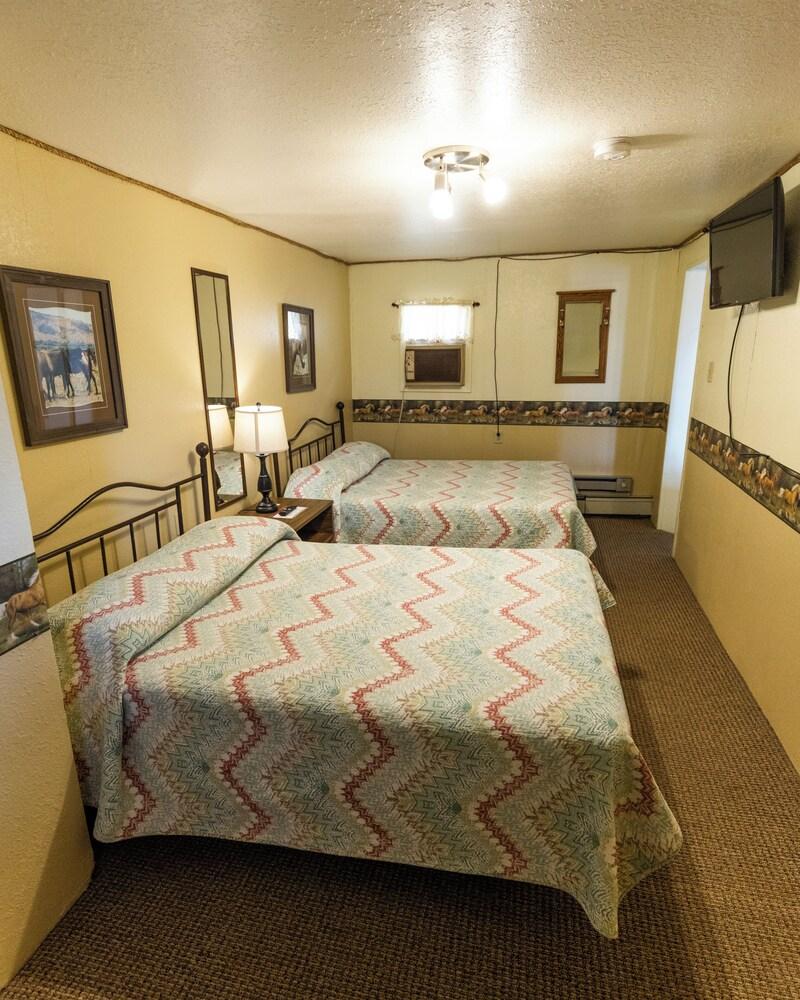 Sunset RV Park and Motel photo 5
