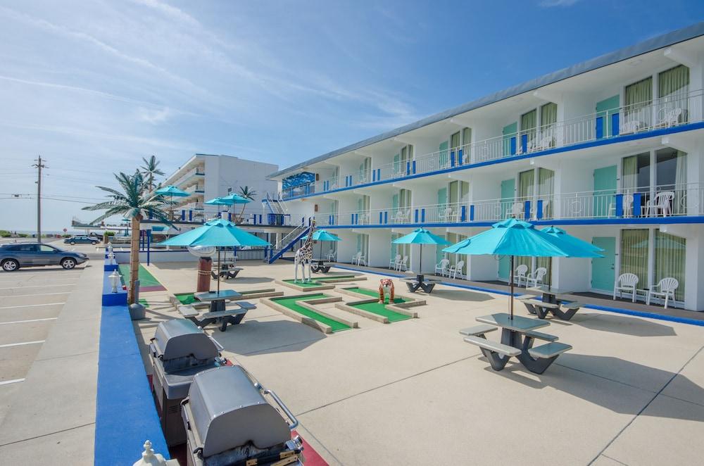 Compass Family Resort photo 24
