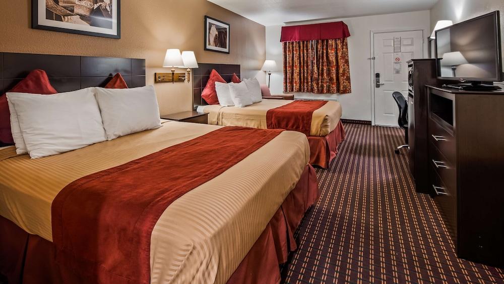 Best Western Johnson City Inn photo 7