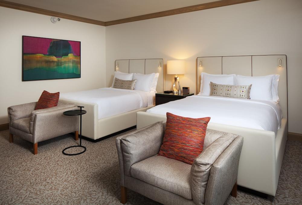 The Canyon Suites at The Phoenician, Luxury Collection photo 7