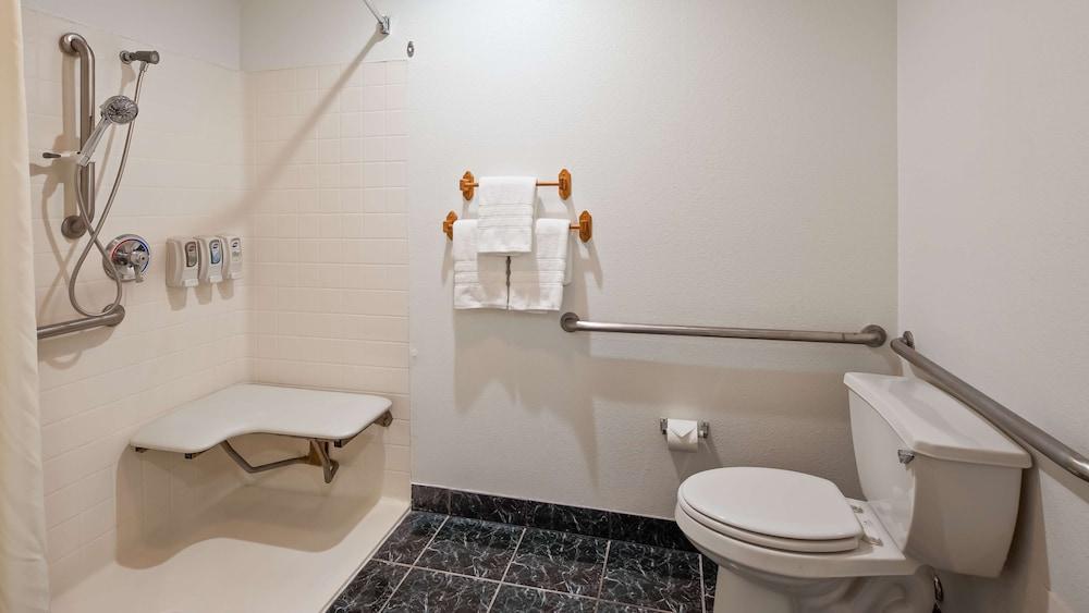 Best Western Johnson City Inn photo 9