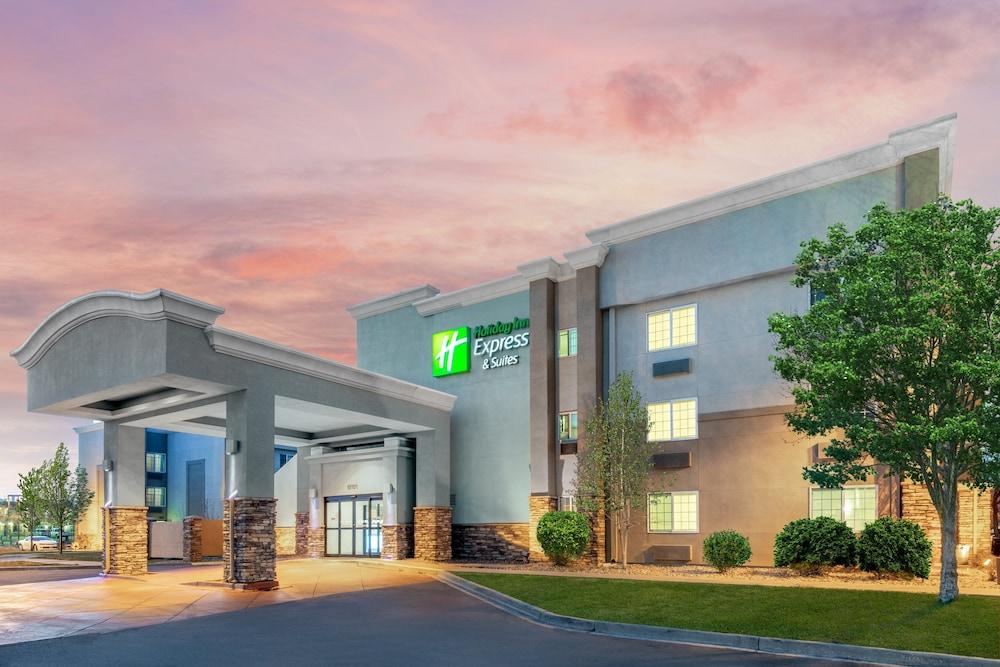 Holiday Inn Express & Suites Wheat Ridge-Denver West by IHG — hotel in Wheat Ridge