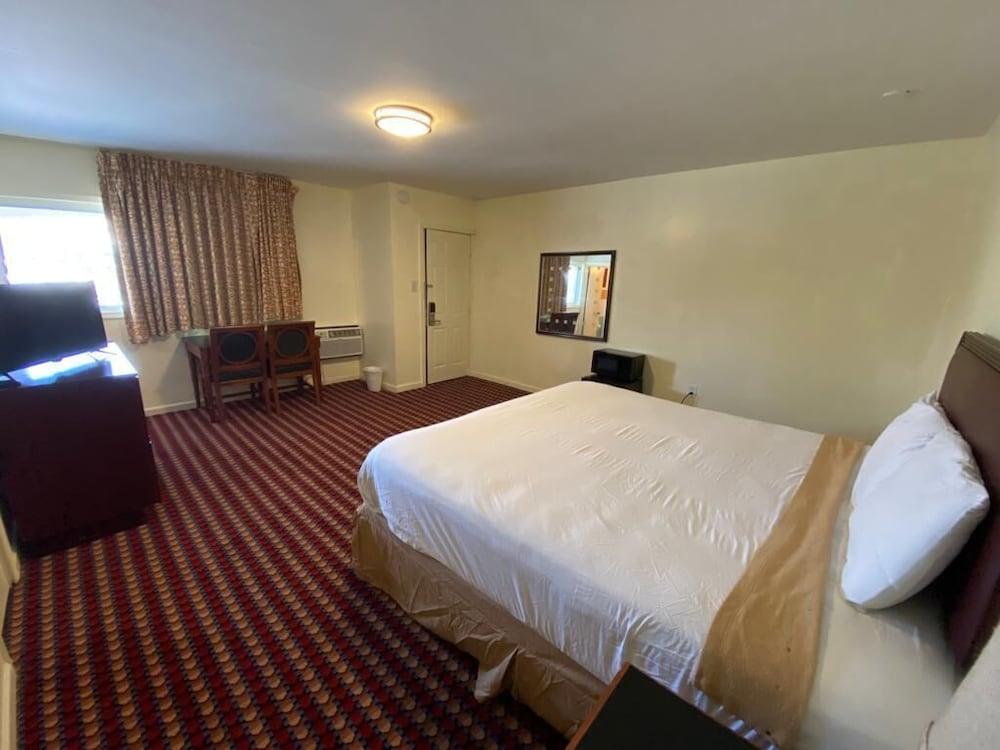 AC Suites NJ photo 11