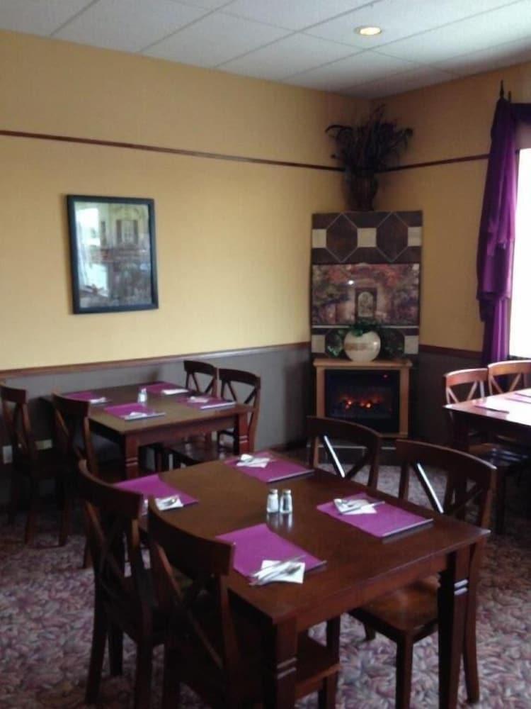 King's Inn photo 15