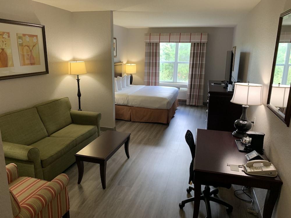 Country Inn & Suites by Radisson, Jacksonville West, FL photo 41