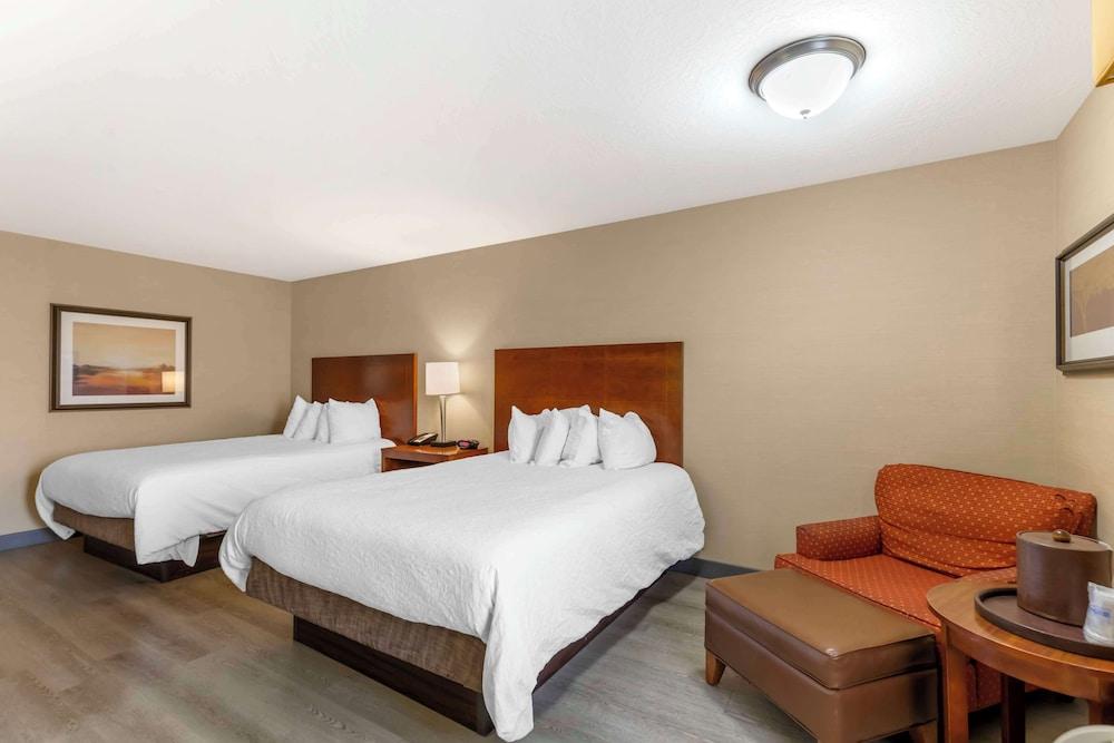 Best Western CottonTree Inn photo 9