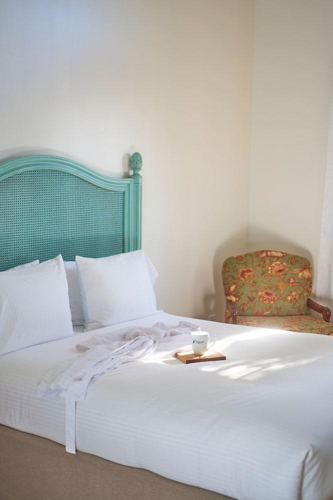 The Hampton Maid photo 9