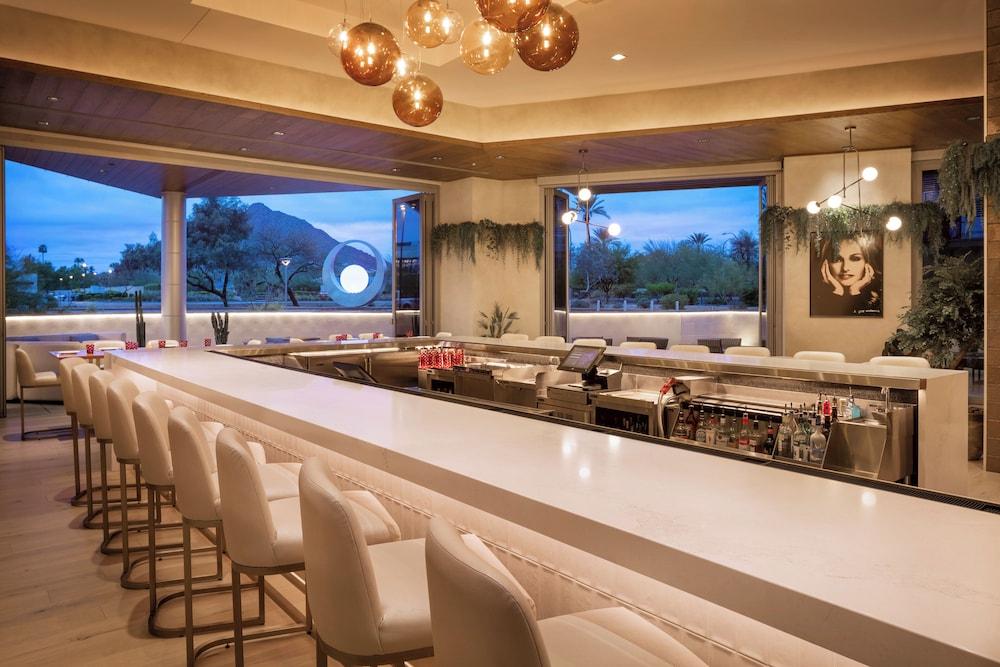 Caesars Republic Scottsdale, a Hilton Hotel photo 78