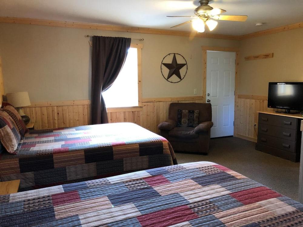 Hotel Expedition photo 12