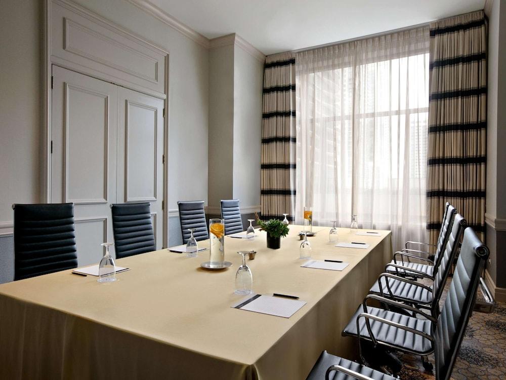 Fairmont Chicago at Millennium Park Gold Experience photo 51