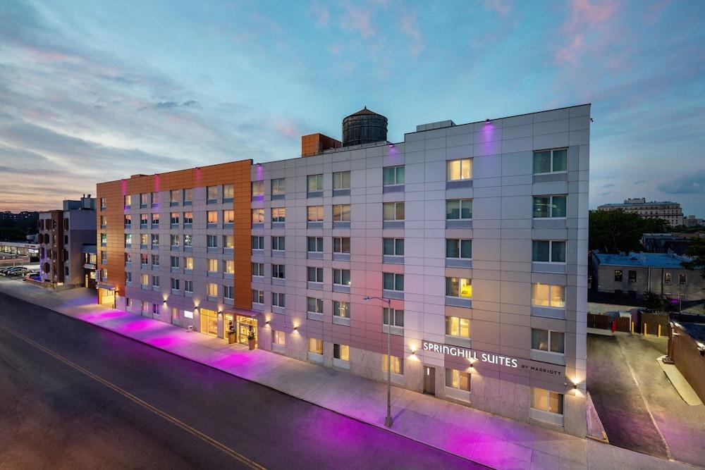 SpringHill Suites by Marriott New York JFK Airport/Jamaica — hotel in Jamaica