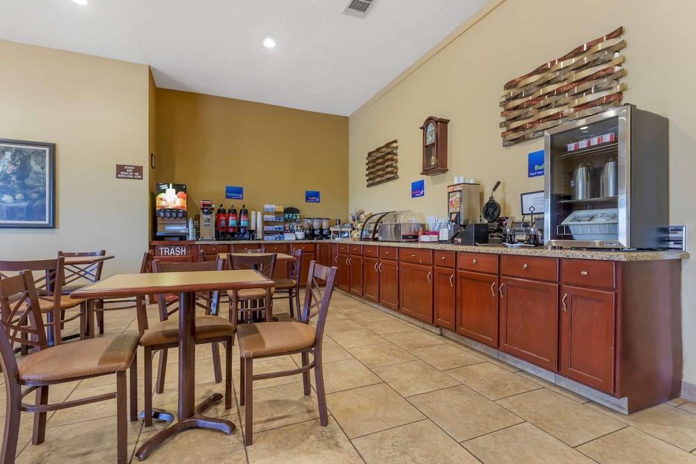 Best Western Taylor Inn photo 21