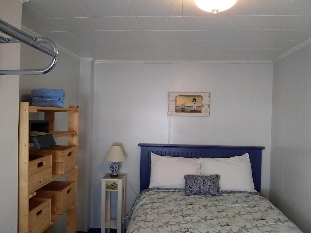 Moontide Motel Cabins & Apartments photo 3
