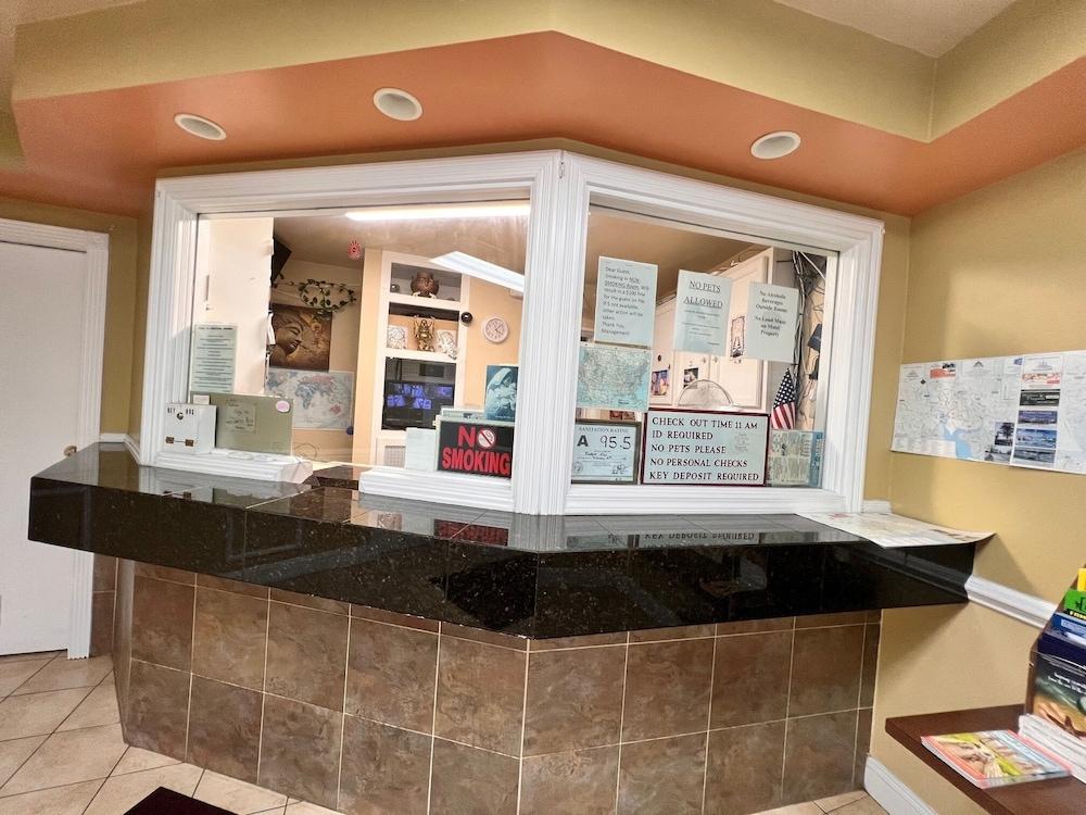 BUDGET INN photo 4
