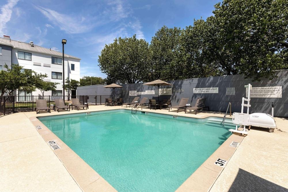 Best Western Plus Fort Worth North photo 21