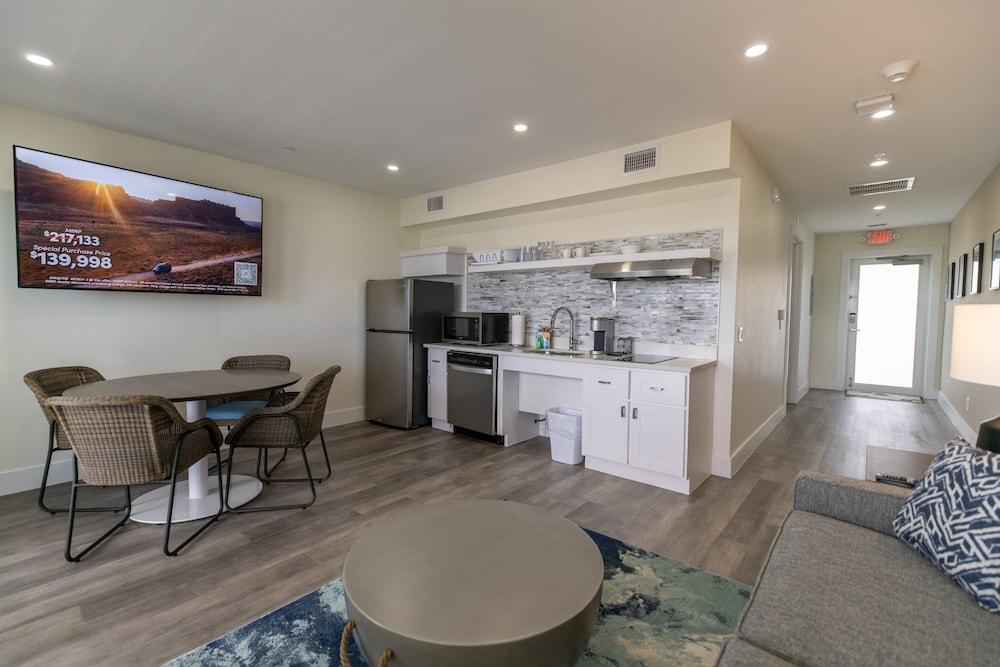 Sugarloaf Key Hotel at KOA Resort photo 16