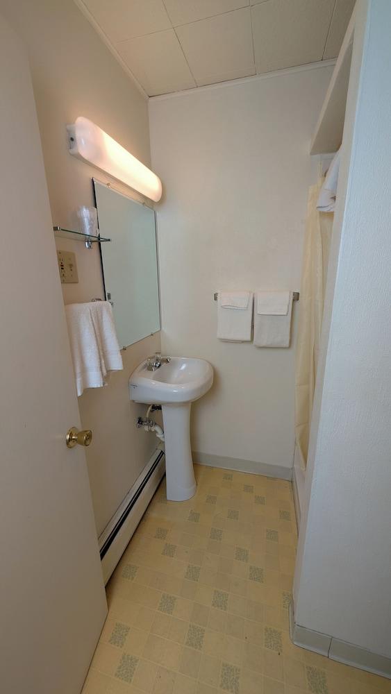 Restwel Motel photo 2