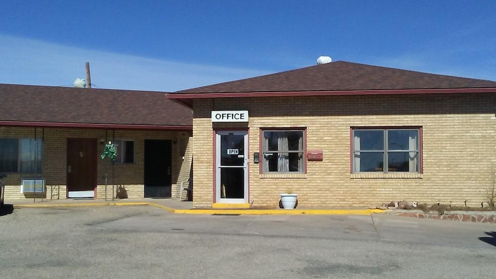Sunshine Motel photo 8