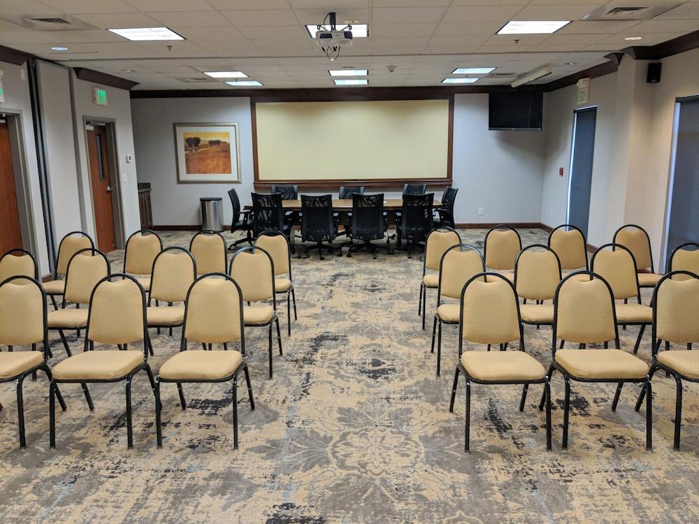 Hampton Inn & Suites Colorado Springs/Air Force Academy photo 76