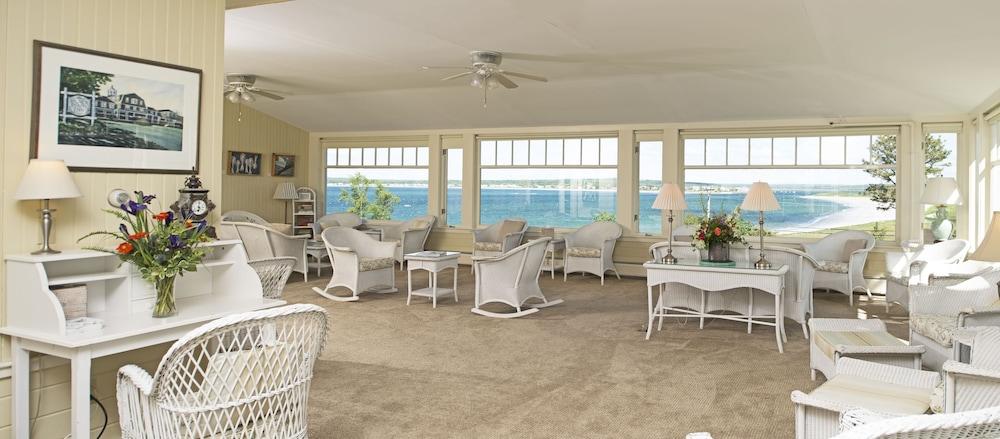 Black Point Inn photo 68
