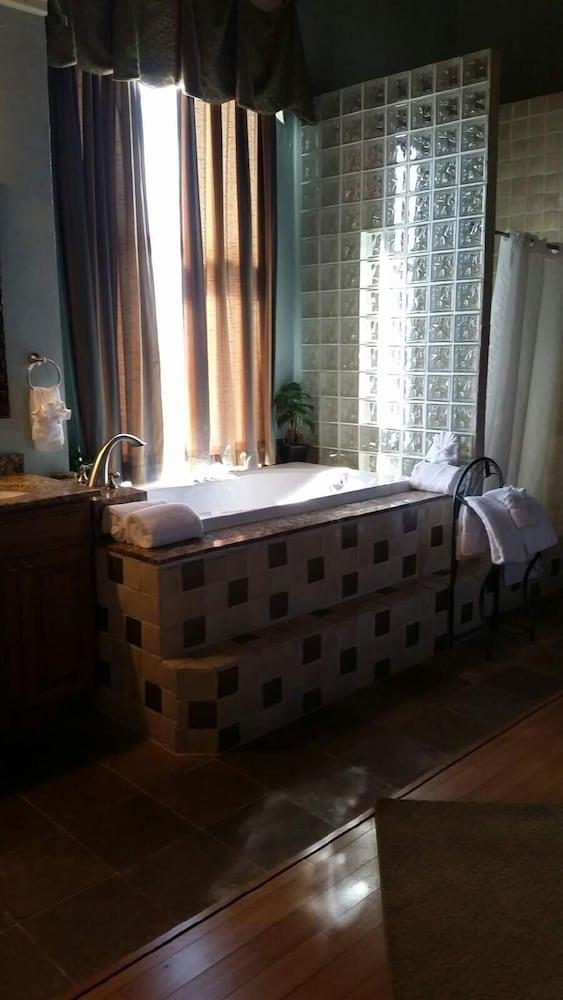 Hollywood Beach Resort-tower Suite photo 12