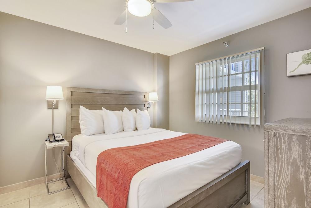 Ocean Pointe Suites at Key Largo photo 53