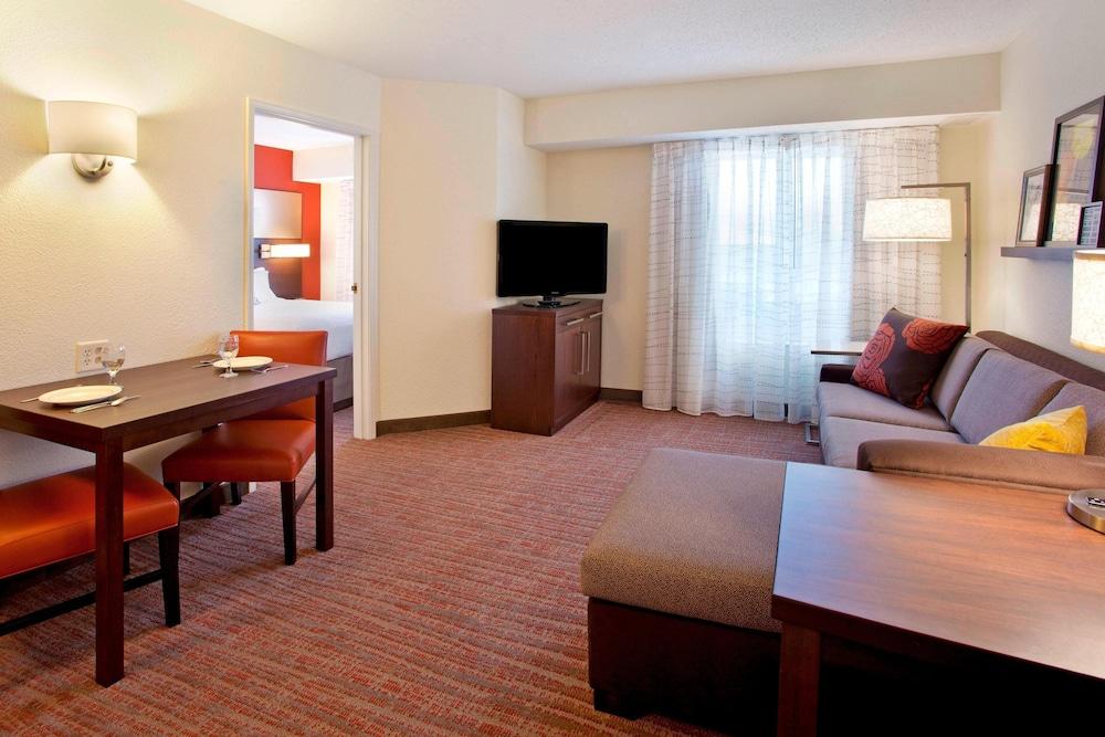 Residence Inn by Marriott Fort Wayne Southwest photo 10