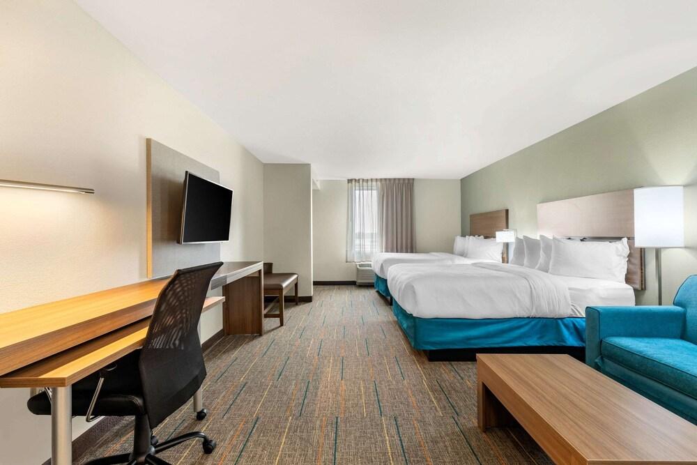 MainStay Suites Lancaster Dallas South photo 24