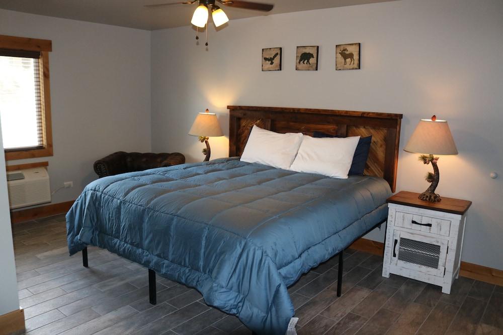 Columbine Inn photo 11