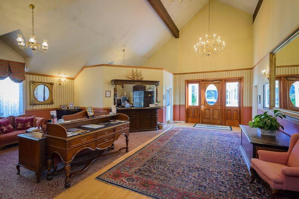 Hill House Inn photo 25