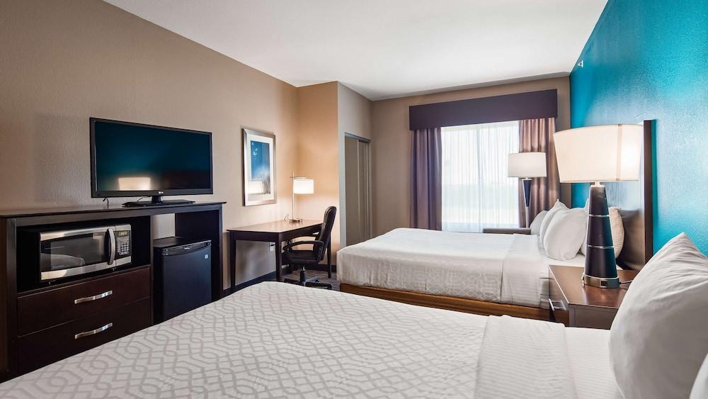 Best Western Plus Hiawatha Hotel photo 9
