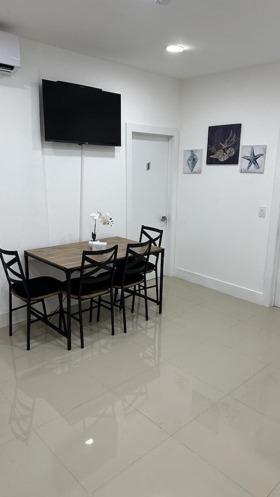 Miami Rental Hostel photo 18
