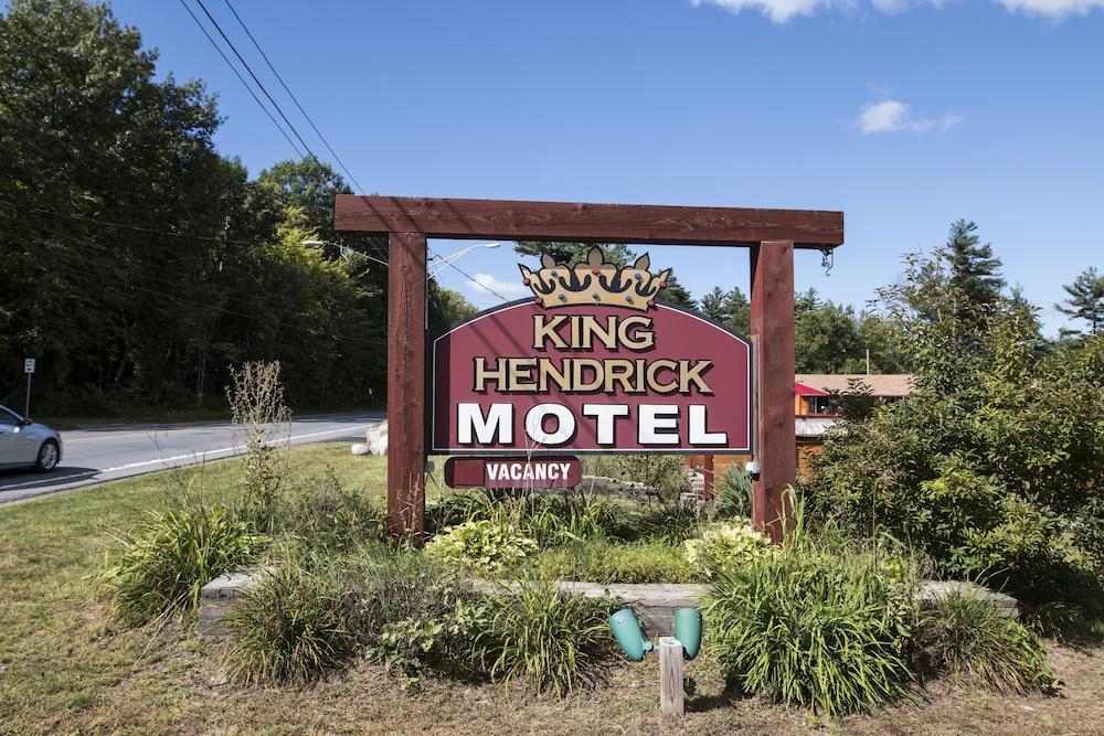 King Hendrick Motel photo 12